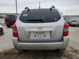 2005 Hyundai Tucson GL z VIN KM8JM12B85U101120, wystawiony jako Copart lot #81609074 z przebiegiem 181 914 mil mil oraz Szkoda całkowita • Salvage title. Historia ofert i sprzedaży dostępna na DreamBid. Obrazek 6.