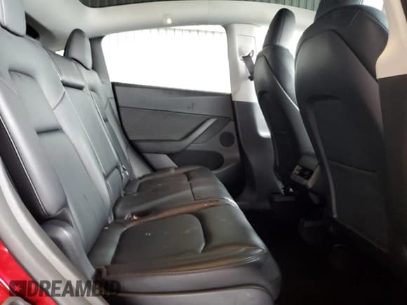 ✅ 2024 Tesla Model Y Long Range • VIN: 7SAYGAEE2RF153831 • Lot: 84552935. Wystawiony na Copart z przebiegiem 29 832 mil. Bezpłatny archiwum sprzedaży aukcyjnych z USA i szczegółowy raport historii pojazdu na DreamBid. Zdjęcie 10.