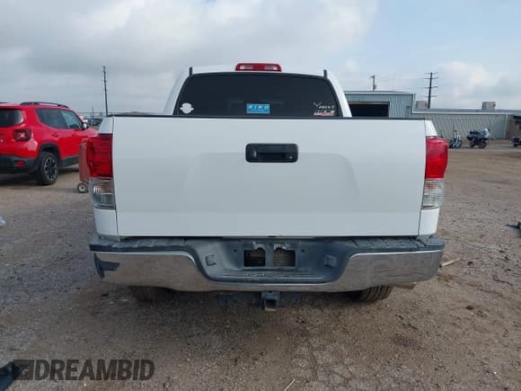 ✅ 2013 Toyota Tundra • VIN: 5TFDW5F15DX311675 • Lot: 43088017. Listed on IAAI with 202,157 mi. Free auction sales archive from the USA and detailed vehicle history report at DreamBid. Image 16.