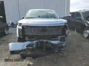 ✅ 2024 Ford F-150 Lightning XLT • VIN: 1FTVW3LK5RWG25250 • Lot: 42121695. Wystawiony na Copart z przebiegiem 492 mil. Bezpłatny archiwum sprzedaży aukcyjnych z USA i szczegółowy raport historii pojazdu na DreamBid. Zdjęcie 5.