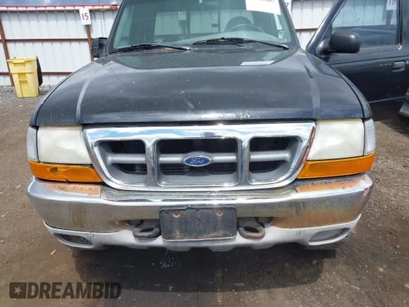 ✅ 1999 Ford Ranger XLT • VIN: 1FTZR15X2XTA67197 • Lot: 42258402. Wystawiony na IAAI z przebiegiem 272 665 mil. Bezpłatny archiwum sprzedaży aukcyjnych z USA i szczegółowy raport historii pojazdu na DreamBid. Zdjęcie 6.