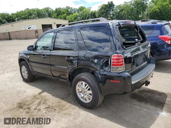 ✅ 2005 Mercury Mariner Luxury • VIN: 4M2CU57185DJ16120 • Лот: 61803024. Опубликован ранее на Copart с пробегом 176 498 миль. Бесплатный доступ к архиву аукционных продаж из США и подробный отчёт об истории автомобиля на DreamBid. Изображение 2.