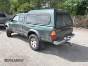 ✅ 2001 Toyota Tacoma • VIN: 5TEWM72NX1Z851613 • Lot: 43239600. Listed on IAAI with 207,843 mi. Free auction sales archive from the USA and detailed vehicle history report at DreamBid. Image 3.