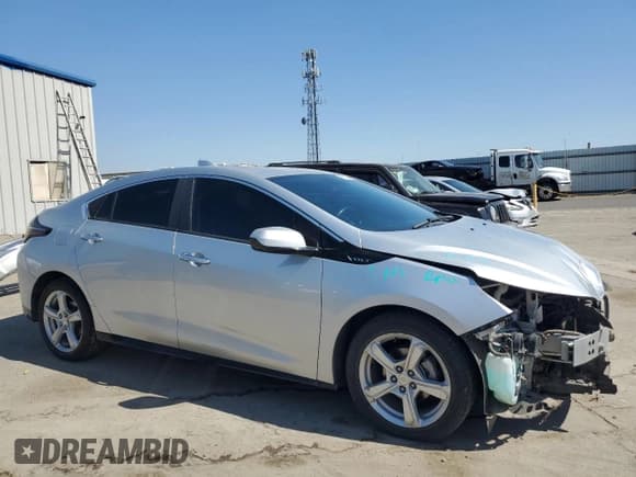 ✅ 2017 Chevrolet Volt LT • VIN: 1G1RC6S58HU202592 • Лот: 82322205. Опубликован ранее на Copart с пробегом 76 588 миль. Бесплатный доступ к архиву аукционных продаж из США и подробный отчёт об истории автомобиля на DreamBid. Изображение 4.