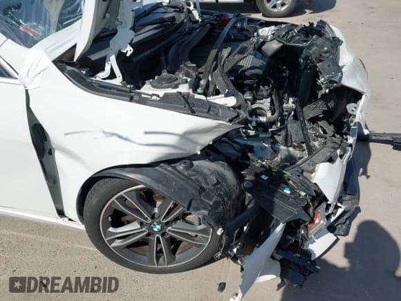 ✅ 2021 BMW 2 Series 228i • VIN: WBA53AK06M7J27877 • Lot: 41956951. Wystawiony na IAAI z przebiegiem 37 321 mil. Bezpłatny archiwum sprzedaży aukcyjnych z USA i szczegółowy raport historii pojazdu na DreamBid. Zdjęcie 19.