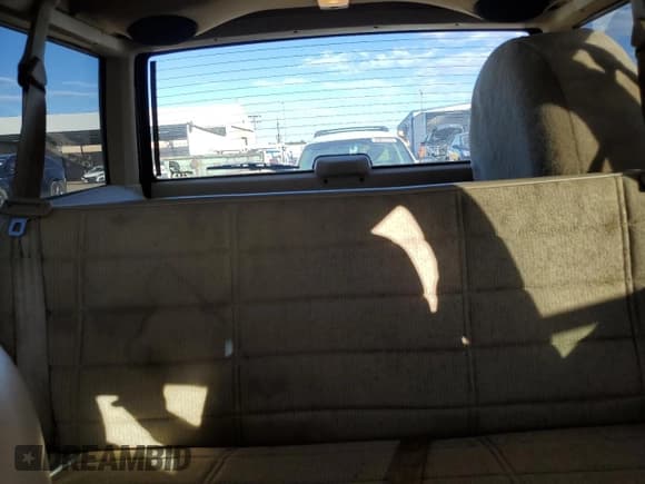 ✅ 1996 Jeep Cherokee Sport • VIN: 1J4FJ68S8TL315092 • Lot: 84471795. Listed on Copart with 89,451 mi. Free auction sales archive from the USA and detailed vehicle history report at DreamBid. Image 10.