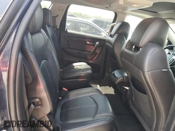 ✅ 2016 Chevrolet Traverse LT • VIN: 1GNKVHKD0GJ304496 • Lot: 64147404. Wystawiony na Copart z przebiegiem 151 352 mil. Bezpłatny archiwum sprzedaży aukcyjnych z USA i szczegółowy raport historii pojazdu na DreamBid. Zdjęcie 12.