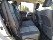 ✅ 2020 Toyota 4Runner SR5 Premium • VIN: JTEBU5JR3L5819613 • Лот: 84269065. Опубликован ранее на Copart с пробегом 61 324 миль. Бесплатный доступ к архиву аукционных продаж из США и подробный отчёт об истории автомобиля на DreamBid. Изображение 11.