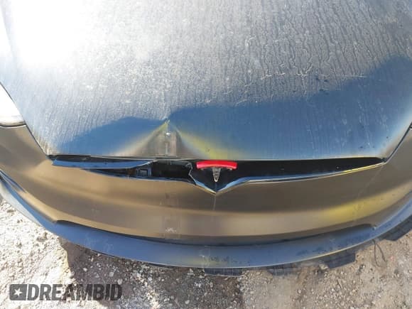 ✅ 2023 Tesla Model X Plaid • VIN: 7SAXCBE66PF428457 • Lot: 43800187. Wystawiony na IAAI z przebiegiem 51 448 mil. Bezpłatny archiwum sprzedaży aukcyjnych z USA i szczegółowy raport historii pojazdu na DreamBid. Zdjęcie 6.