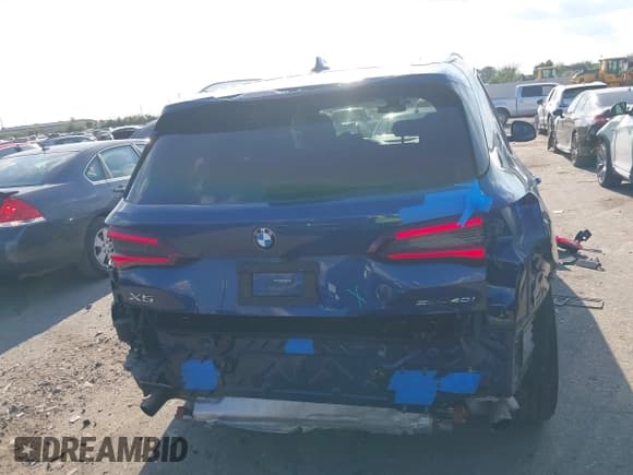 ✅ 2020 BMW X5 sDrive40i • VIN: 5UXCR4C07L9C49693 • Lot: 43263987. Wystawiony na IAAI z przebiegiem 50 000 mil. Bezpłatny archiwum sprzedaży aukcyjnych z USA i szczegółowy raport historii pojazdu na DreamBid. Zdjęcie 16.