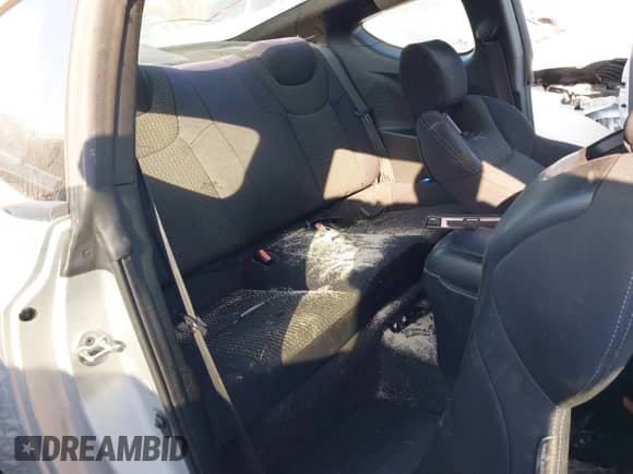 2012 Hyundai Genesis Coupe 2.0T с VIN KMHHT6KD4CU068419, выставлен на аукционе IAAI как лот 41530273 с пробегом Не указан миль и . История ставок и продаж доступна на DreamBid. Изображение 8.