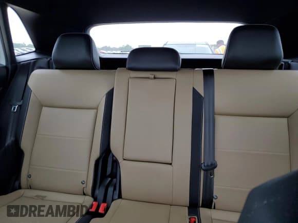 ✅ 2021 Volkswagen Atlas SEL • VIN: 1V2BE2CA8MC221214 • Lot: 68756842. Wystawiony na Copart z przebiegiem 19 915 mil. Bezpłatny archiwum sprzedaży aukcyjnych z USA i szczegółowy raport historii pojazdu na DreamBid. Zdjęcie 10.