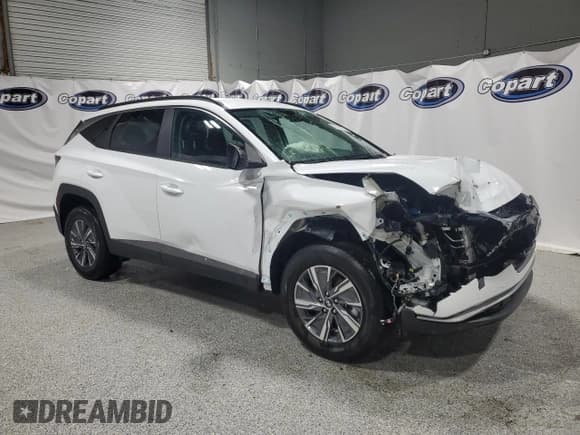 ✅ 2024 Hyundai Tucson Blue • VIN: KM8JBCD16RU197695 • Лот: 59266544. Опубликован ранее на Copart с пробегом 6 423 миль. Бесплатный доступ к архиву аукционных продаж из США и подробный отчёт об истории автомобиля на DreamBid. Изображение 4.