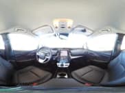 ✅ 2017 Toyota Prius Advanced • VIN: JTDKARFP7H3048796 • Лот: 82356505. Опубликован ранее на Copart с пробегом 125 751 миль. Бесплатный доступ к архиву аукционных продаж из США и подробный отчёт об истории автомобиля на DreamBid. Изображение 14.