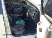 ✅ 2009 Dodge 1500 ST • VIN: 1D3HB18P29S796649 • Lot: 43117866. Wystawiony na IAAI z przebiegiem 294 122 mil. Bezpłatny archiwum sprzedaży aukcyjnych z USA i szczegółowy raport historii pojazdu na DreamBid. Zdjęcie 5.