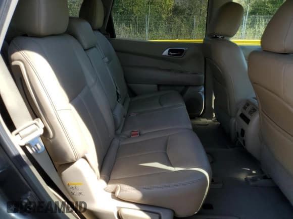 ✅ 2014 Nissan Pathfinder Platinum • VIN: 5N1AR2MM3EC646900 • Лот: 84413105. Опубликован ранее на Copart с пробегом 159 365 миль. Бесплатный доступ к архиву аукционных продаж из США и подробный отчёт об истории автомобиля на DreamBid. Изображение 11.