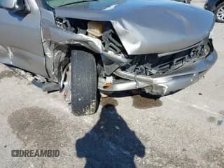 ✅ 2003 Chevrolet Suburban LT • VIN: 3GNFK16Z83G288048 • Лот: 40486507. Опубликован ранее на IAAI с пробегом 274 663 миль. Бесплатный доступ к архиву аукционных продаж из США и подробный отчёт об истории автомобиля на DreamBid. Изображение 6.