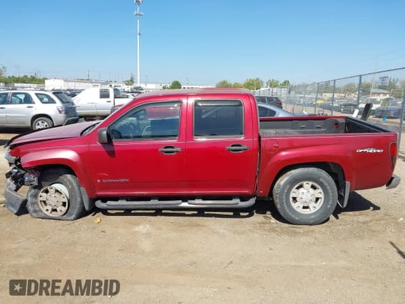 ✅ 2005 GMC Canyon 1SE SLE Z71 • VIN: 1GTDS136558104235 • Lot: 43377480. Listed on IAAI with 179,782 mi. Free auction sales archive from the USA and detailed vehicle history report at DreamBid. Image 14.