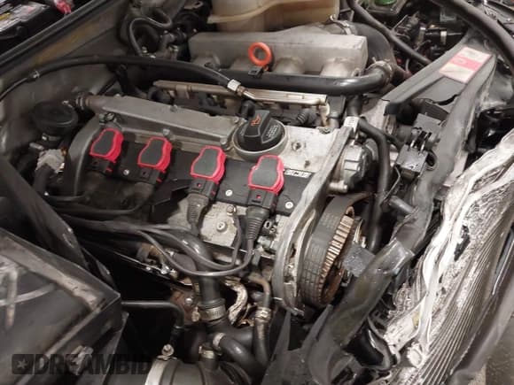 ✅ 2003 Audi A4 1.8T • VIN: WAULC68E83A278664 • Лот: 41941005. Опубликован ранее на IAAI с пробегом 146 030 миль. Бесплатный доступ к архиву аукционных продаж из США и подробный отчёт об истории автомобиля на DreamBid. Изображение 17.