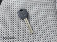 ✅ 2012 Hyundai Sonata GLS • VIN: 5NPEB4AC6CH424824 • Lot: 43610948. Wystawiony na IAAI z przebiegiem 136 342 mil. Bezpłatny archiwum sprzedaży aukcyjnych z USA i szczegółowy raport historii pojazdu na DreamBid. Zdjęcie 11.