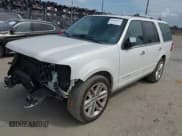 ✅ 2017 Ford Expedition Platinum • VIN: 1FMJU1MTXHEA24738 • Lot: 42107025. Wystawiony na IAAI z przebiegiem 90 773 mil. Bezpłatny archiwum sprzedaży aukcyjnych z USA i szczegółowy raport historii pojazdu na DreamBid. Zdjęcie 17.