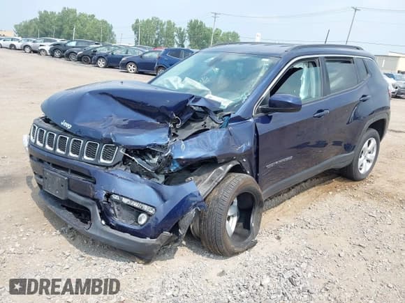 ✅ 2019 Jeep Compass Latitude • VIN: 3C4NJDBB8KT813004 • Лот: 42930850. Опубликован ранее на IAAI с пробегом 75 288 миль. Бесплатный доступ к архиву аукционных продаж из США и подробный отчёт об истории автомобиля на DreamBid. Изображение 2.