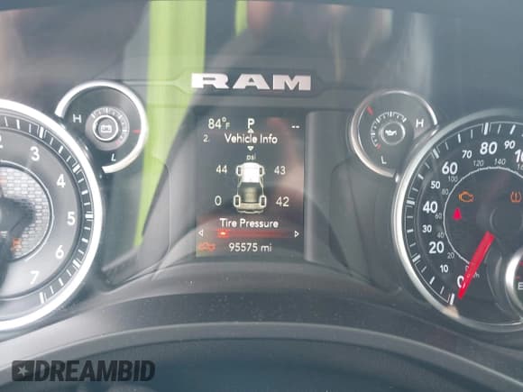 ✅ 2020 Ram 1500 Big Horn • VIN: 1C6RRFFG6LN334942 • Lot: 42625374. Listed on IAAI with 95,575 mi. Free auction sales archive from the USA and detailed vehicle history report at DreamBid. Image 7.