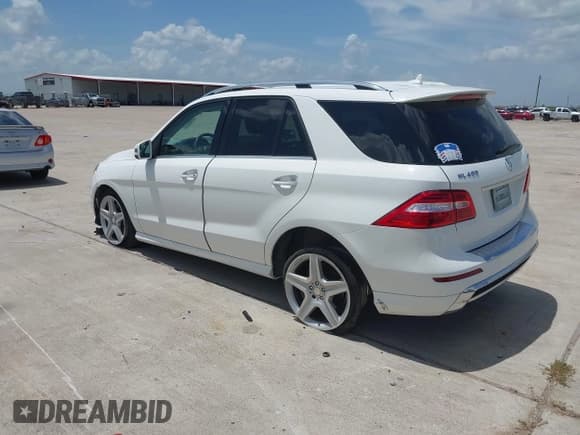 ✅ 2015 Mercedes-Benz M 400 • VIN: 4JGDA5GB9FA514141 • Lot: 42738927. Listed on IAAI with 112,053 mi. Free auction sales archive from the USA and detailed vehicle history report at DreamBid. Image 3.