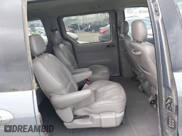 ✅ 1999 Ford Windstar SEL • VIN: 2FMDA5344XBA75508 • Lot: 42088597. Listed on IAAI with 283,552 mi. Free auction sales archive from the USA and detailed vehicle history report at DreamBid. Image 8.