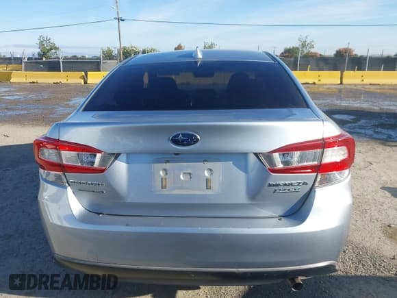 ✅ 2017 Subaru Impreza Premium • VIN: 4S3GKAD68H3611434 • Lot: 43128256. Listed on IAAI with 145,290 mi. Free auction sales archive from the USA and detailed vehicle history report at DreamBid. Image 17.