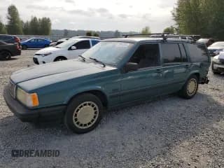 ✅ 1994 Volvo 940 • VIN: YV1JW8318R1098475 • Lot: 72094555. Wystawiony na Copart z przebiegiem 276 722 mil. Bezpłatny archiwum sprzedaży aukcyjnych z USA i szczegółowy raport historii pojazdu na DreamBid. Zdjęcie 1.