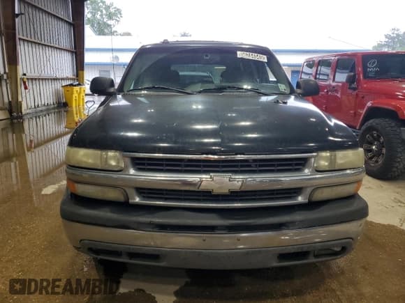 ✅ 2004 Chevrolet Tahoe LS • VIN: 1GNEC13V44R113162 • Lot: 56244545. Listed on Copart with 255,264 mi. Free auction sales archive from the USA and detailed vehicle history report at DreamBid. Image 5.