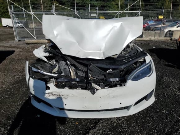 ✅ 2017 Tesla Model S 100D • VIN: 5YJSA1E2XHF209801 • Лот: 83923545. Опубликован ранее на Copart с пробегом 103 279 миль. Бесплатный доступ к архиву аукционных продаж из США и подробный отчёт об истории автомобиля на DreamBid. Изображение 5.