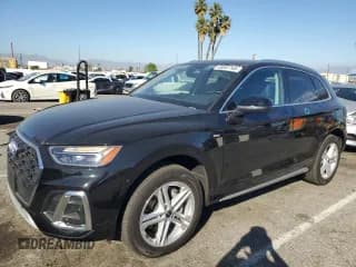 ✅ 2024 Audi Q5 S line Premium • VIN: WA1G2AFY2R2105341 • Lot: 46697165. Wystawiony na Copart z przebiegiem 2 173 mil. Bezpłatny archiwum sprzedaży aukcyjnych z USA i szczegółowy raport historii pojazdu na DreamBid. Zdjęcie 1.