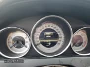 ✅ 2013 Mercedes-Benz C 250 • VIN: WDDGJ4HB9DF946888 • Lot: 90693825. Wystawiony na Copart z przebiegiem 88 385 mil. Bezpłatny archiwum sprzedaży aukcyjnych z USA i szczegółowy raport historii pojazdu na DreamBid. Zdjęcie 9.