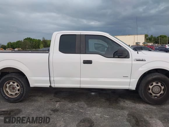 ✅ 2015 Ford F-150 XL • VIN: 1FTEX1CP7FFB56879 • Лот: 42414408. Опубликован ранее на IAAI с пробегом 212 042 миль. Бесплатный доступ к архиву аукционных продаж из США и подробный отчёт об истории автомобиля на DreamBid. Изображение 13.