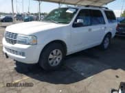 ✅ 2011 Lincoln Navigator • VIN: 5LMJJ2H53BEJ09466 • Lot: 43361370. Wystawiony na IAAI z przebiegiem 87 888 mil. Bezpłatny archiwum sprzedaży aukcyjnych z USA i szczegółowy raport historii pojazdu na DreamBid. Zdjęcie 2.