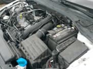 ✅ 2019 Volkswagen Golf • VIN: 3VWT57AU9KM510272 • Лот: 41730545. Опубликован ранее на IAAI с пробегом 52 676 миль. Бесплатный доступ к архиву аукционных продаж из США и подробный отчёт об истории автомобиля на DreamBid. Изображение 19.