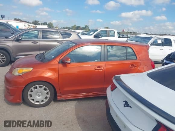 ✅ 2008 Scion xD • VIN: JTKKU10478J030794 • Lot: 43630034. Wystawiony na IAAI z przebiegiem 205 914 mil. Bezpłatny archiwum sprzedaży aukcyjnych z USA i szczegółowy raport historii pojazdu na DreamBid. Zdjęcie 14.
