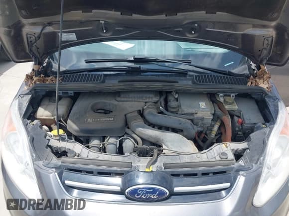 ✅ 2013 Ford C-Max SE • VIN: 1FADP5AU8DL556966 • Лот: 42420493. Опубликован ранее на IAAI с пробегом 70 719 миль. Бесплатный доступ к архиву аукционных продаж из США и подробный отчёт об истории автомобиля на DreamBid. Изображение 10.