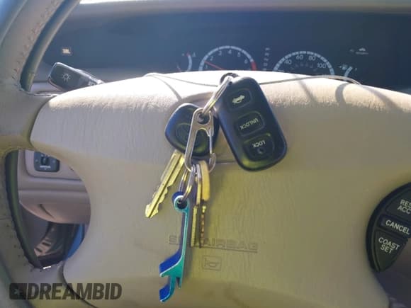 ✅ 2000 Toyota Avalon XL • VIN: 4T1BF28B4YU064096 • Лот: 43539923. Опубликован ранее на IAAI с пробегом 186 585 миль. Бесплатный доступ к архиву аукционных продаж из США и подробный отчёт об истории автомобиля на DreamBid. Изображение 11.