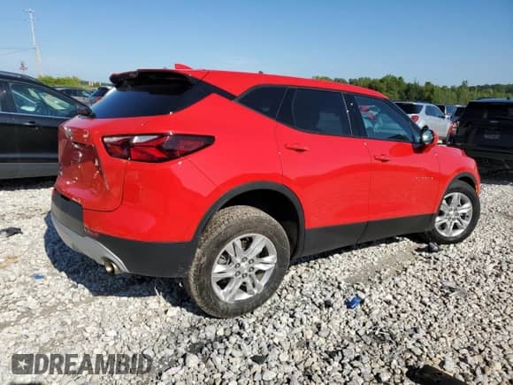 2021 Chevrolet Blazer LT with VIN 3GNKBCRS9MS586146, listed as a Copart auction lot 66388414 with 32,868 mi miles and Clean title. Bid and sale history available at DreamBid. Image 3.