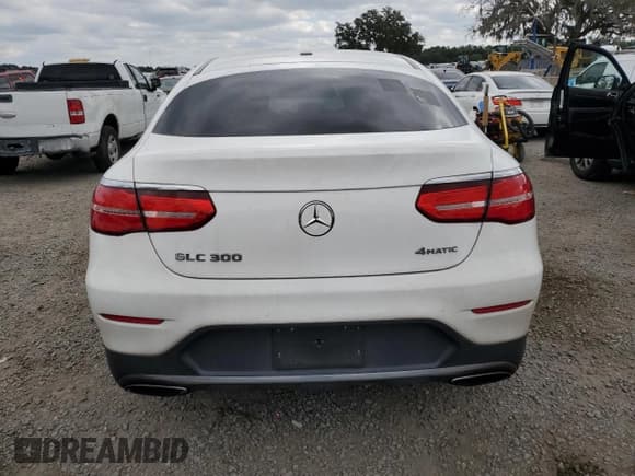 ✅ 2019 Mercedes-Benz GLC 300 • VIN: WDC0J4KB2KF542603 • Лот: 90025845. Опубликован ранее на Copart с пробегом 86 347 миль. Бесплатный доступ к архиву аукционных продаж из США и подробный отчёт об истории автомобиля на DreamBid. Изображение 6.