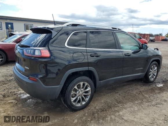 ✅ 2019 Jeep Cherokee Latitude Plus • VIN: 1C4PJLLB6KD226114 • Lot: 72030135. Listed on Copart with 61,600 mi. Free auction sales archive from the USA and detailed vehicle history report at DreamBid. Image 3.