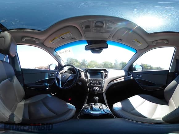 ✅ 2017 Hyundai Santa Fe Limited Ultimate • VIN: KM8SR4HF7HU251807 • Лот: 43164640. Опубликован ранее на IAAI с пробегом 143 691 миль. Бесплатный доступ к архиву аукционных продаж из США и подробный отчёт об истории автомобиля на DreamBid. Изображение 18.