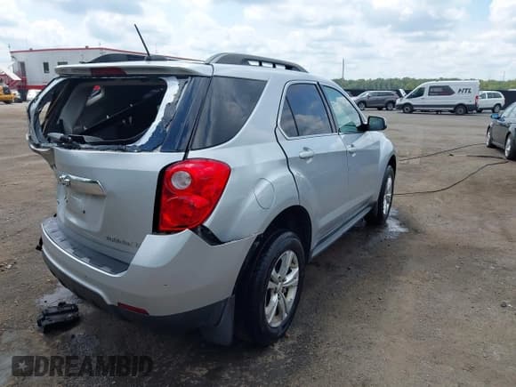 ✅ 2015 Chevrolet Equinox LT • VIN: 2GNFLFEKXF6301736 • Лот: 42997423. Опубликован ранее на IAAI с пробегом 230 738 миль. Бесплатный доступ к архиву аукционных продаж из США и подробный отчёт об истории автомобиля на DreamBid. Изображение 4.