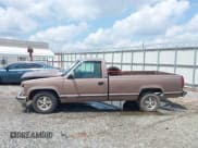 ✅ 1994 GMC Sierra 1500 • VIN: 1GTDC14K3RZ540350 • Lot: 43058021. Listed on IAAI with 233,475 mi. Free auction sales archive from the USA and detailed vehicle history report at DreamBid. Image 15.