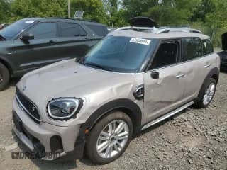 ✅ 2024 MINI Countryman Cooper S • VIN: WMZ83BR04R3S04143 • Lot: 67934604. Listed on Copart with 13,231 mi. Free auction sales archive from the USA and detailed vehicle history report at DreamBid. Image 1.