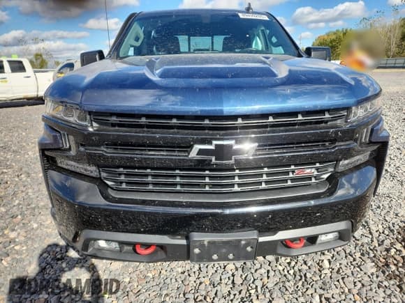 ✅ 2019 Chevrolet Silverado 1500 LT Trail Boss • VIN: 1GCPYFED2KZ400422 • Lot: 89499205. Wystawiony na Copart z przebiegiem 62 336 mil. Bezpłatny archiwum sprzedaży aukcyjnych z USA i szczegółowy raport historii pojazdu na DreamBid. Zdjęcie 5.