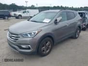 ✅ 2018 Hyundai Santa Fe 2.4L • VIN: 5NMZU3LB4JH103370 • Лот: 43300617. Опубликован ранее на IAAI с пробегом 139 580 миль. Бесплатный доступ к архиву аукционных продаж из США и подробный отчёт об истории автомобиля на DreamBid. Изображение 2.